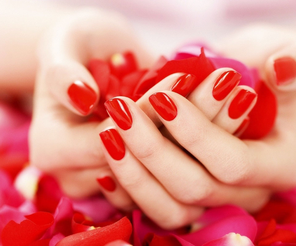 mv beauty art red nails