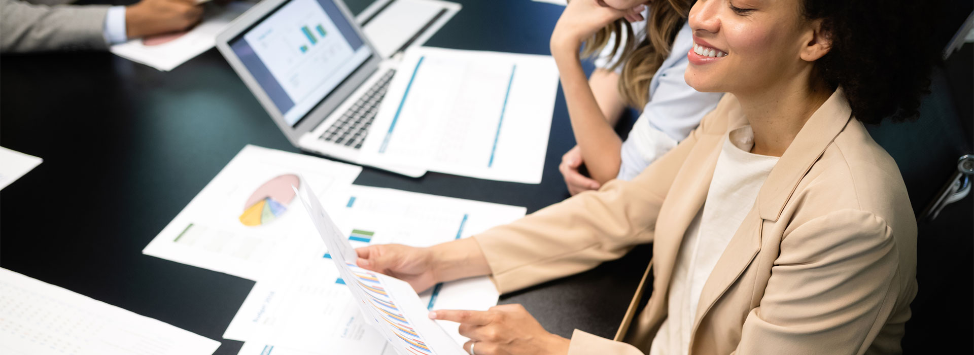 Lithos Digital - content-marketer-hero